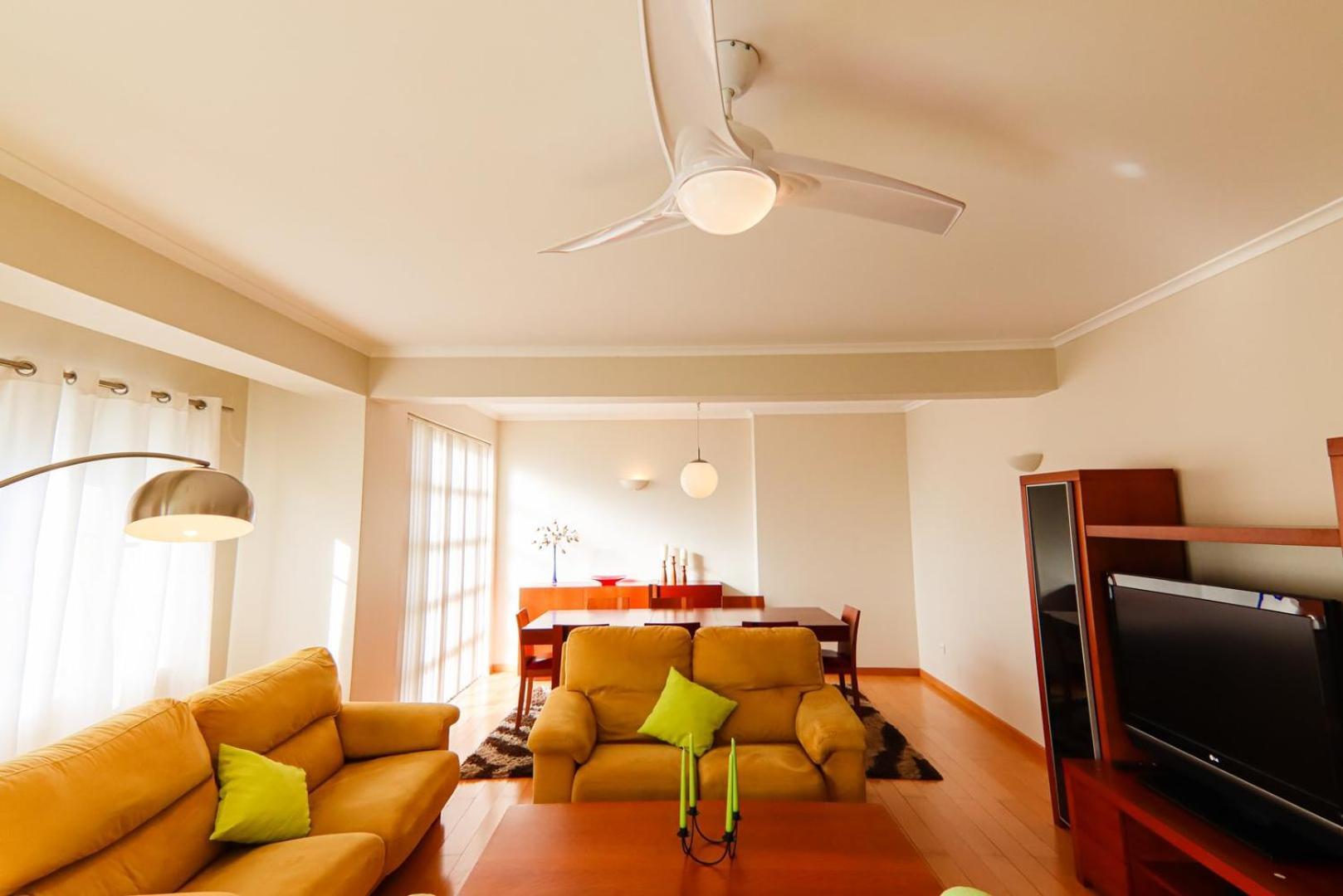 Welcomebuddy - Beatrice Downtown City Flat Ponta Delgada  Ngoại thất bức ảnh
